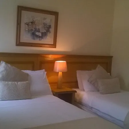 Hibernian Hotel