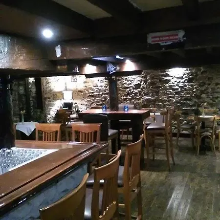 Hibernian Hotel